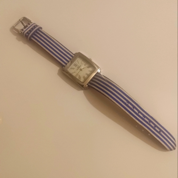 Ann Klein lot of 5 watches and keychain - Picture 2 of 7